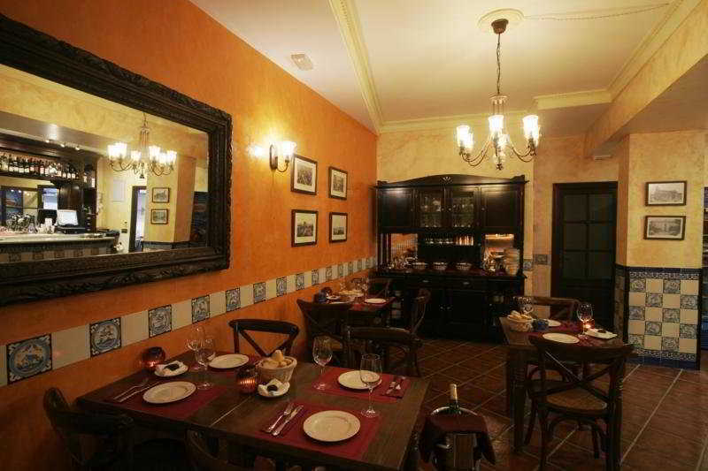 Casa Palacio De Los Leones El Puerto de Santa María Restaurang bild
